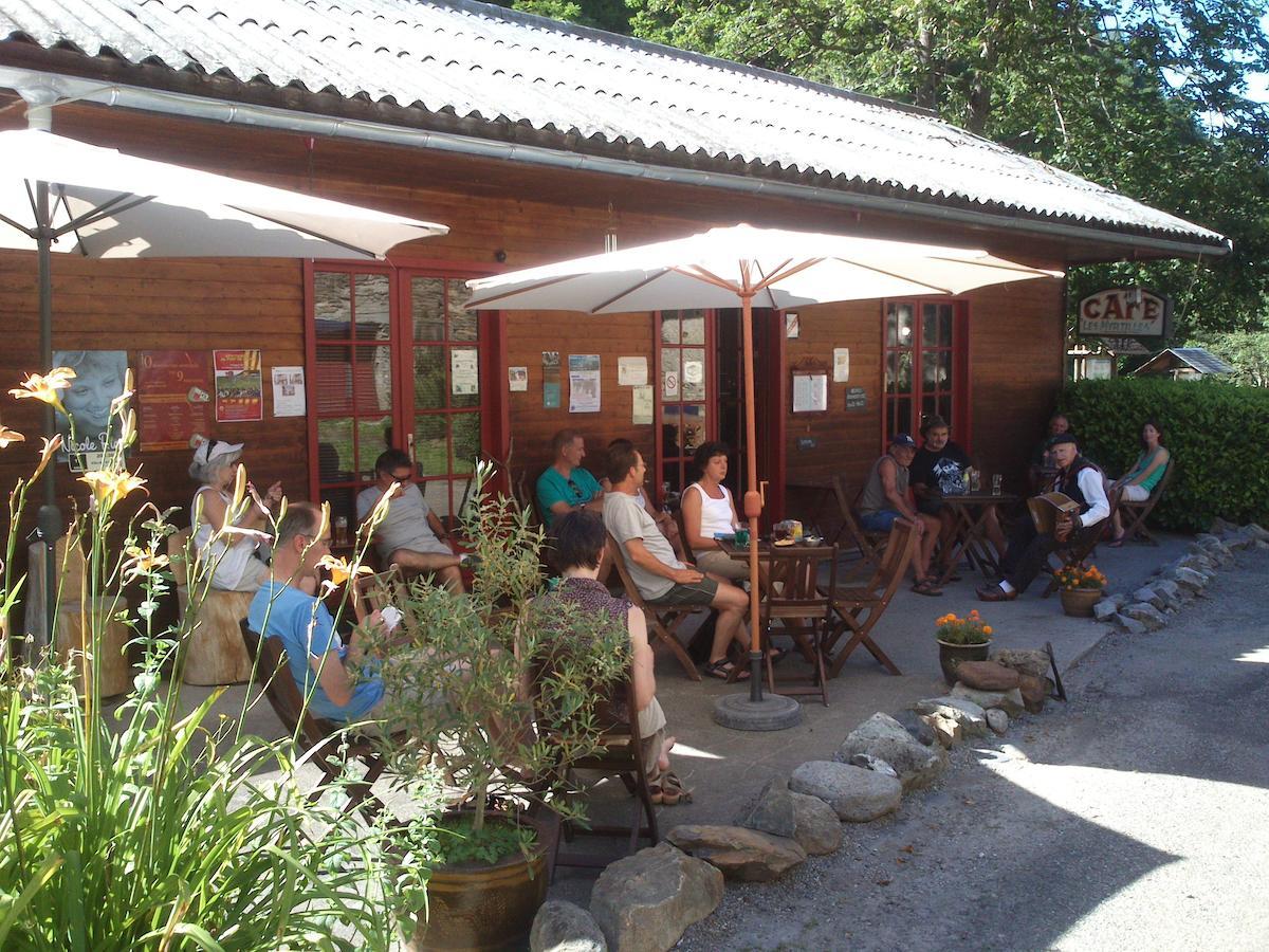 Auberge Les Myrtilles Couflens Exterior foto